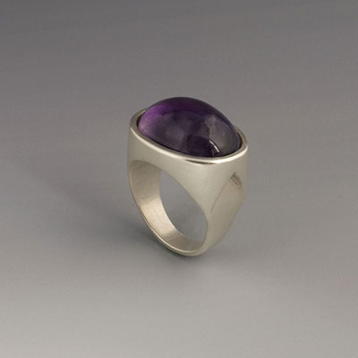silver ring with oval amethyst