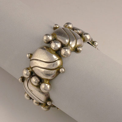Vintage Mexican Silver jewelry William Spratling heavy Silver Pre-Columbian inspired bracelet