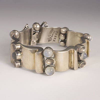 Antonio Pineda silve & moonstone bracelet