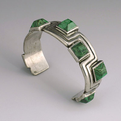 Hector Aguilar green malachite pyramid silver cuff