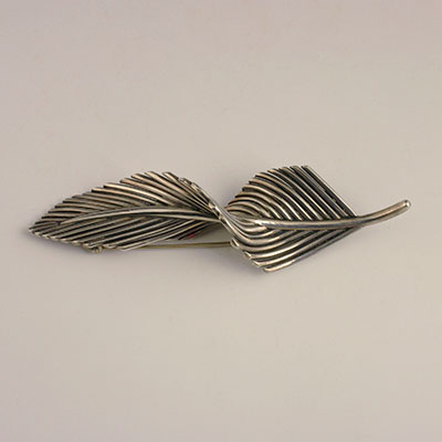 Antonio Pineda silver feather pin