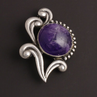 Los Castillo amethyst pin