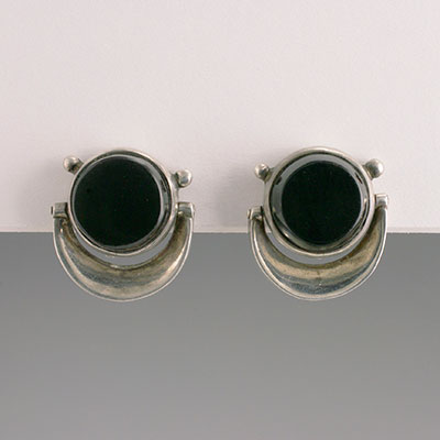 Antonio Pineda black onyx and silver swiveling setting earrings